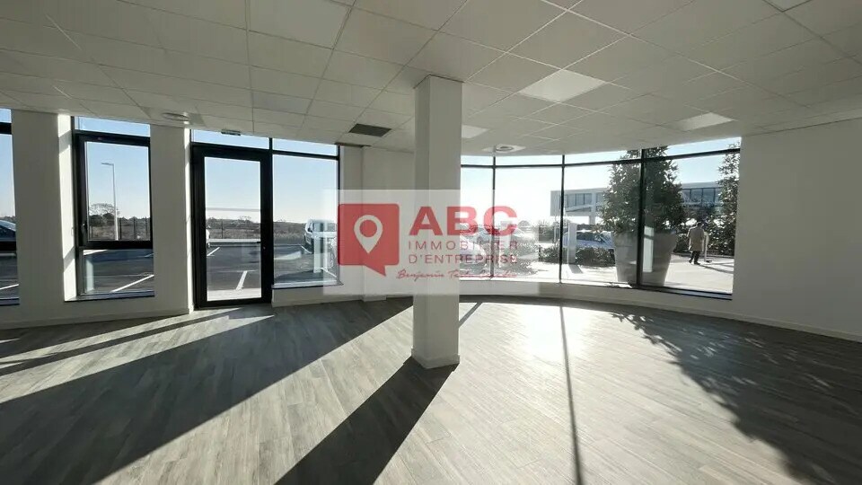 Bureau dans Mauguio à louer - Photo intérieure – Image 2 sur 4