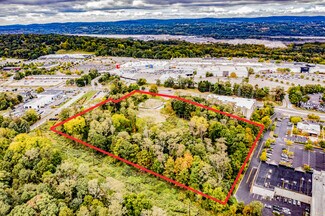 Plus de détails pour 1984 South Rd, Poughkeepsie, NY - Terrain à vendre