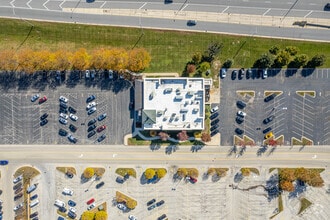 87 Yorktown Shopping Ctr, Lombard, IL - VUE AÉRIENNE  vue de carte - Image1