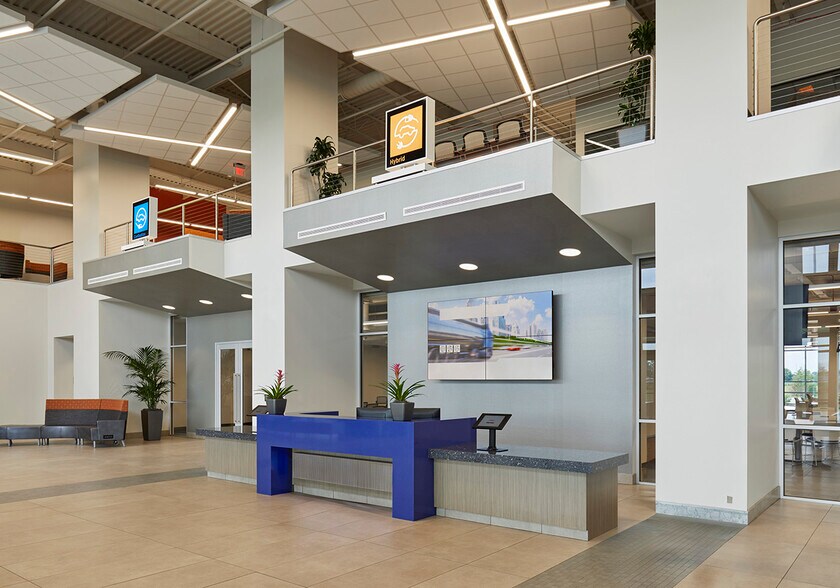 13975 Borgwarner Dr, Noblesville, IN à louer - Hall d’entrée – Image 1 sur 10