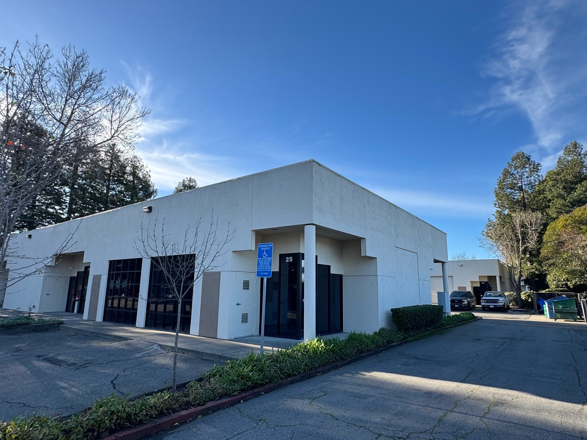 1110 Industrial Ave, Petaluma, CA à vendre Photo principale– Image 1 sur 7