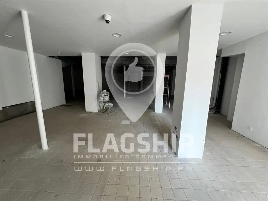 Local commercial dans Paris à louer Photo intérieure– Image 1 sur 7
