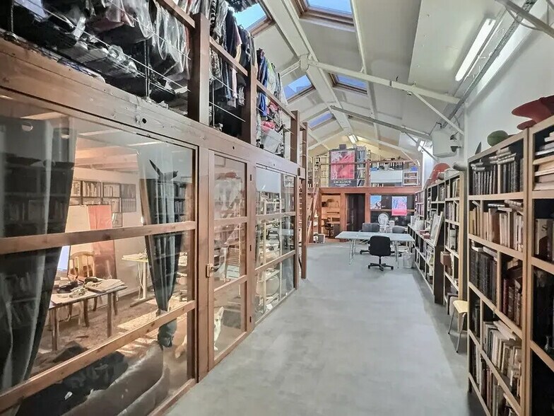 Bureau dans Paris à louer - Photo de l’immeuble – Image 2 sur 8