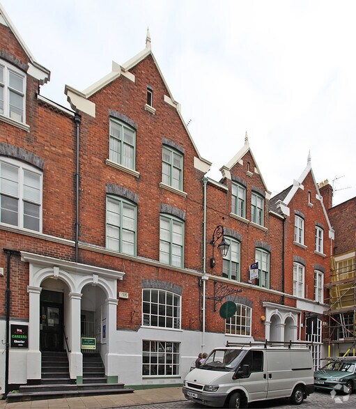 60-62 Watergate St, Chester à louer - Photo de l’immeuble – Image 1 sur 5