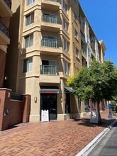 330-332 J St, San Diego, CA à louer Photo de l’immeuble– Image 2 sur 7