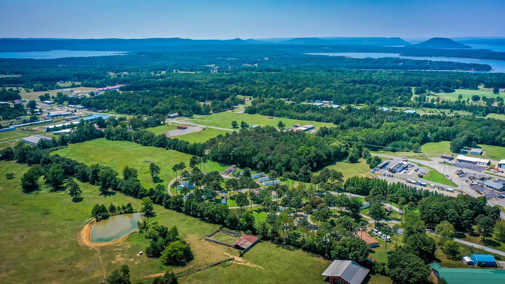 Hwy 92 E., Greers Ferry, AR à vendre Photo principale– Image 1 sur 1