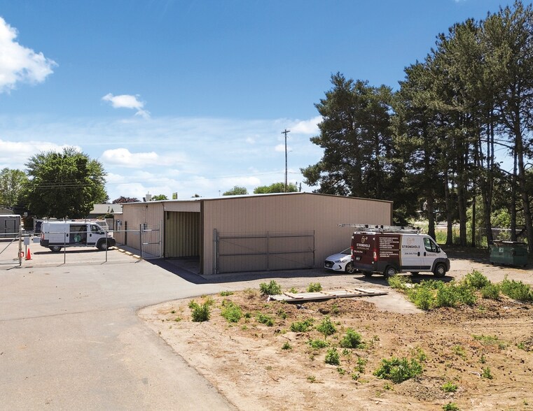 531 N Linder Rd, Meridian, ID à louer - Photo de l’immeuble – Image 3 sur 6