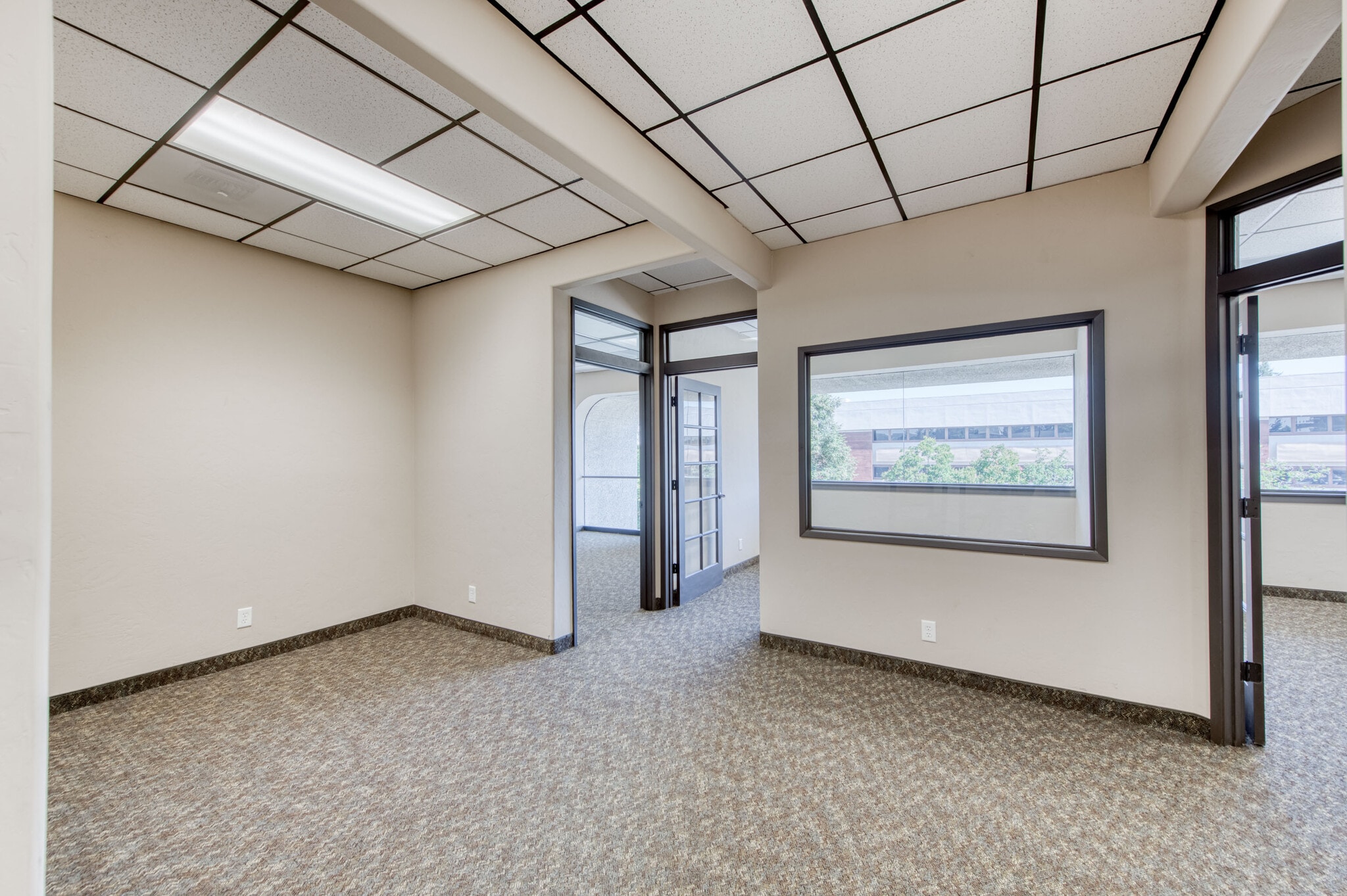 776 E Shaw Ave, Fresno, CA à louer Photo intérieure– Image 1 sur 5