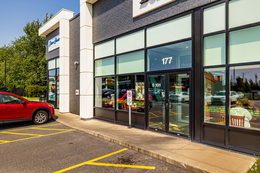 177 Boul Sir-Wilfrid-Laurier, St-Basile-le-Grand, QC à vendre - Photo de l’immeuble – Image 3 sur 4