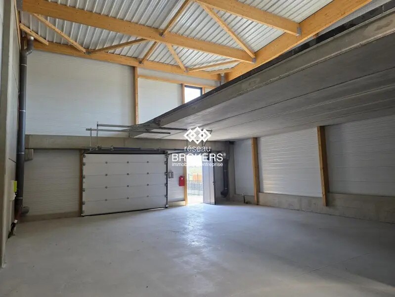 Industriel/Logistique dans Vailhauquès à vendre Photo intérieure– Image 1 sur 5