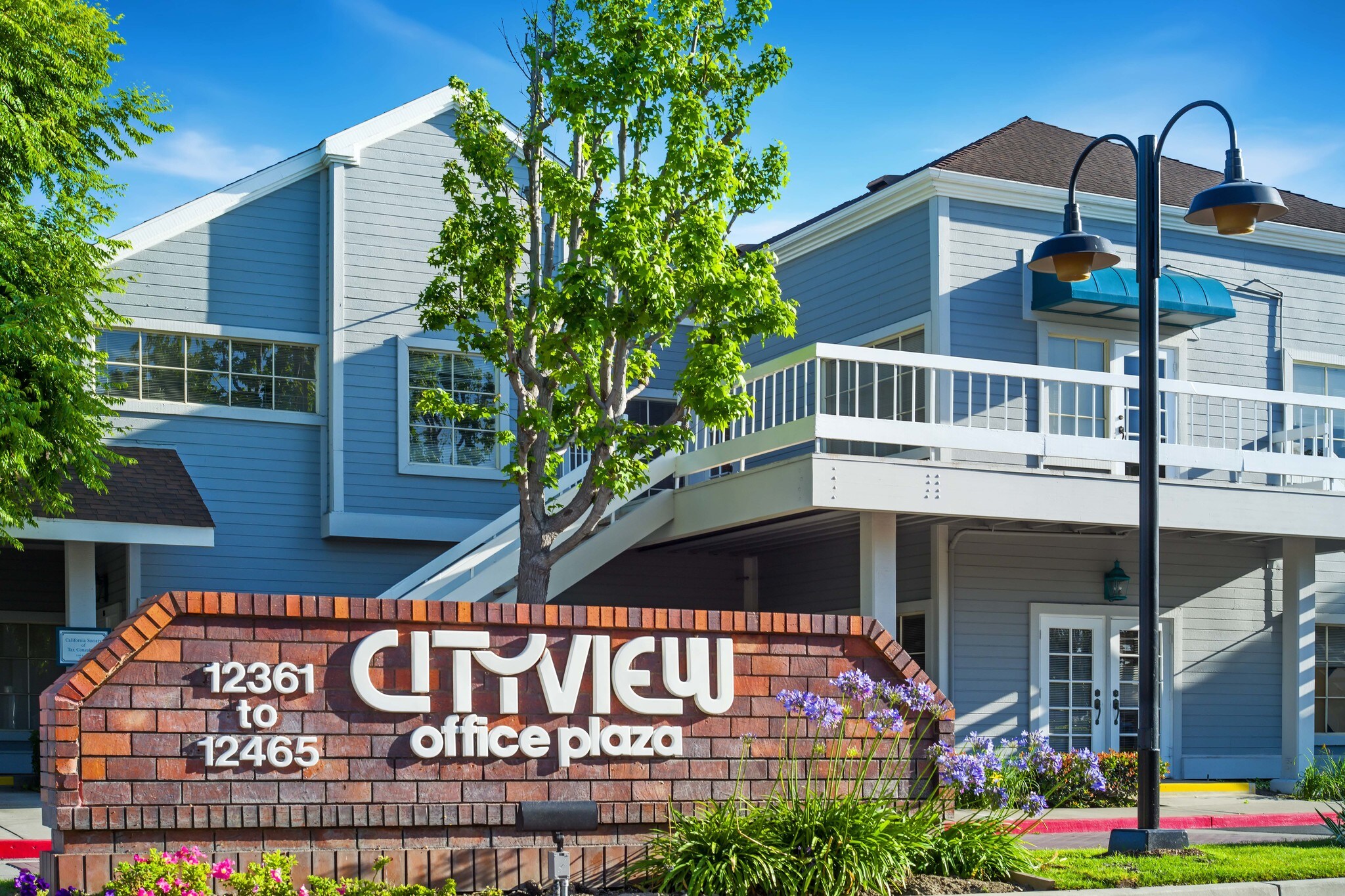 12361 Lewis St, Garden Grove, CA à louer Photo principale– Image 1 sur 22