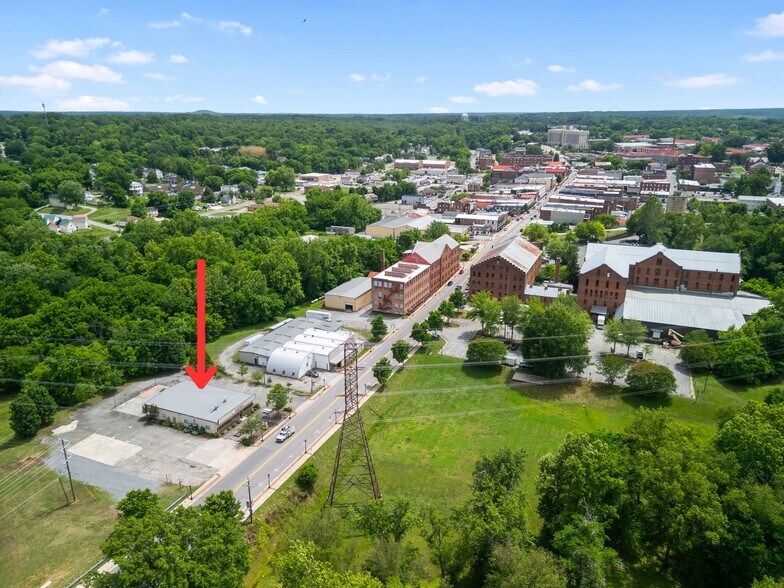 522 N Main St, Farmville, VA à vendre - Aérien – Image 2 sur 9