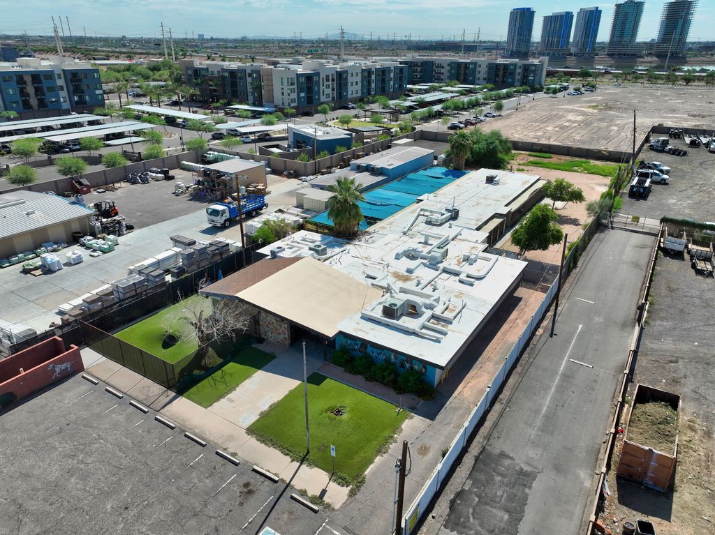 1211 E Curry Rd, Tempe, AZ à vendre Photo de l’immeuble– Image 1 sur 23