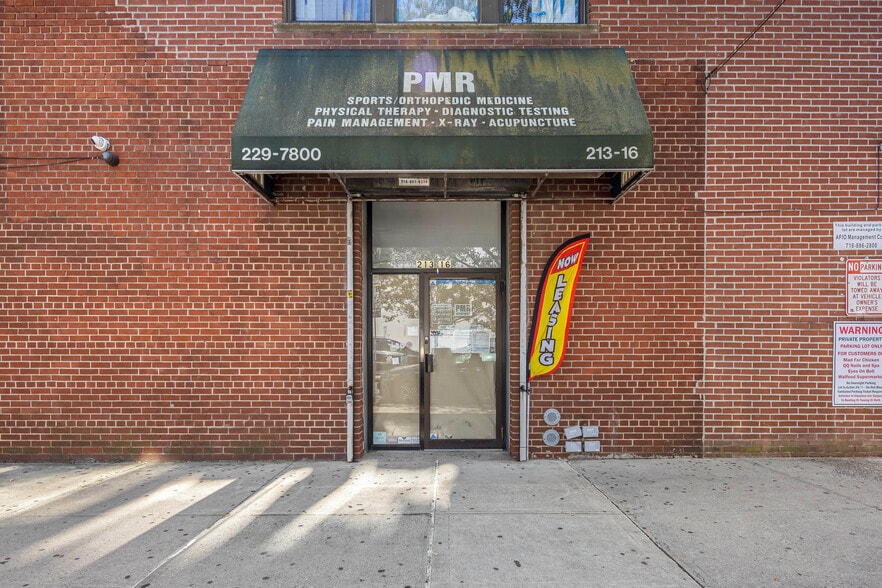 21316 39th Ave, Bayside, NY à louer - Photo de l’immeuble – Image 3 sur 5