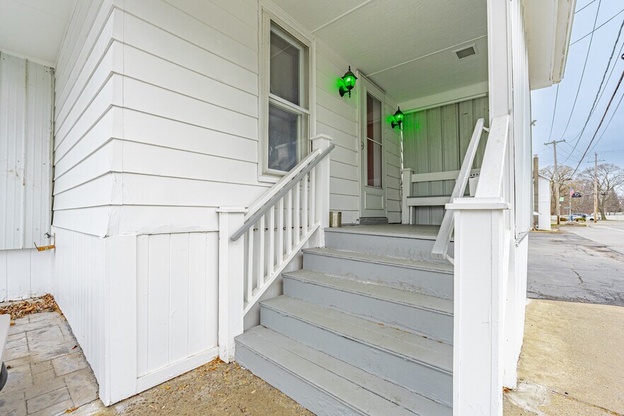 2575 Academy St, Ransomville, NY à vendre - Photo de l’immeuble – Image 2 sur 21