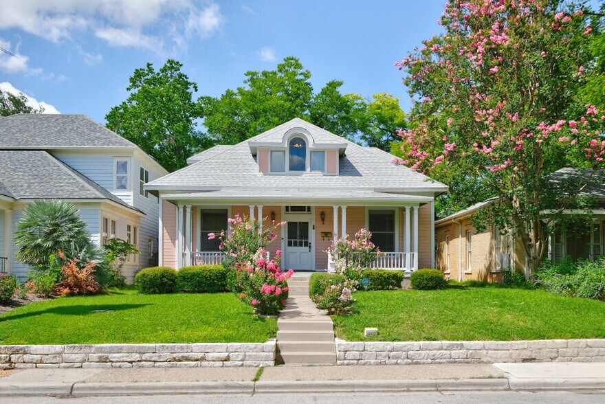 812 W 10th St, Austin, TX à vendre - Photo de l’immeuble – Image 1 sur 46