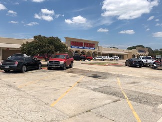 Plus de détails pour 1400-1418 W Moore Ave, Terrell, TX - Bureau/Local commercial, Local commercial à louer