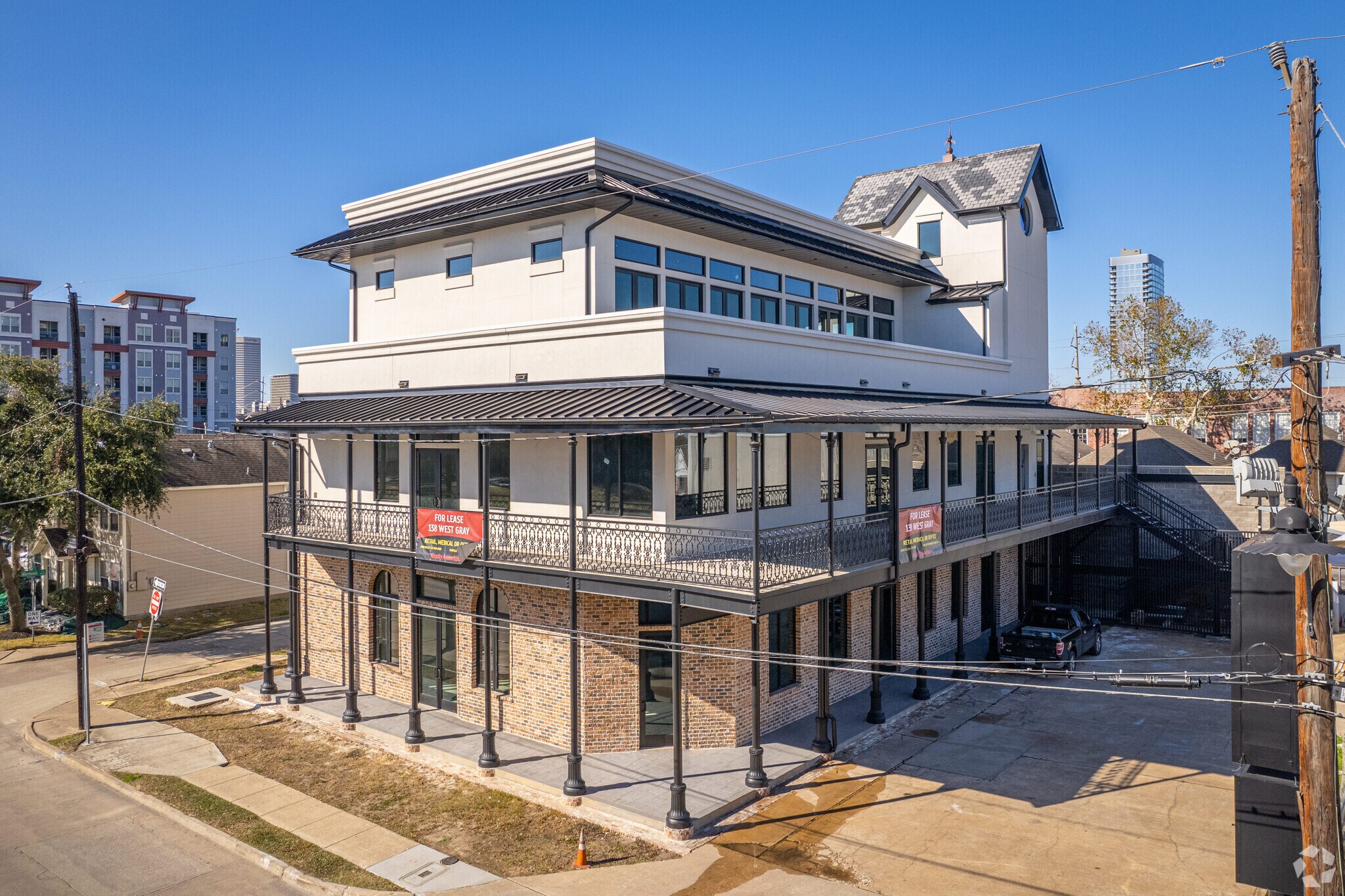 138 W Gray St, Houston, TX à louer Photo principale– Image 1 sur 11