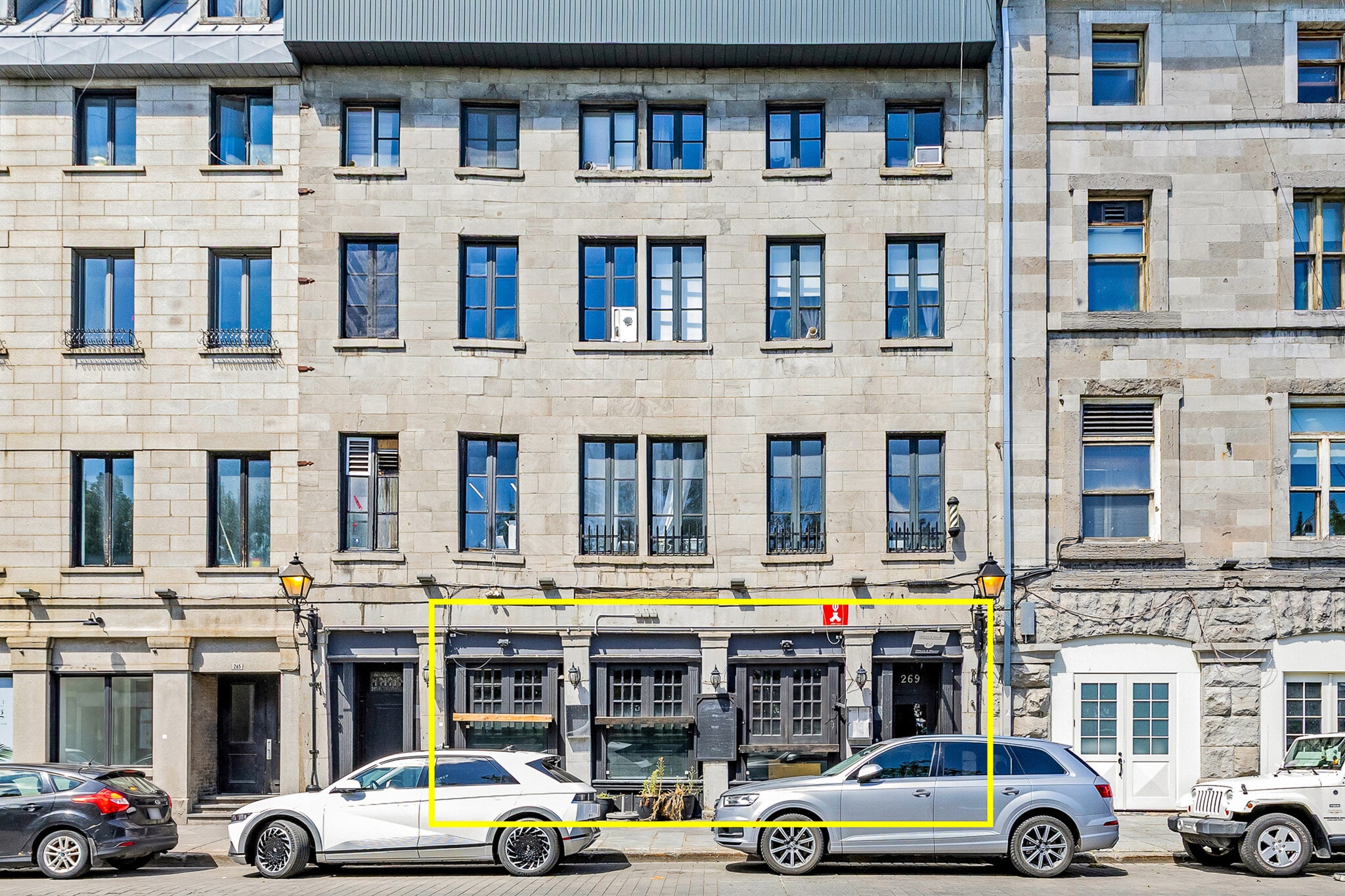 269 Rue de la Commune E, Montréal, QC à louer Photo intérieure– Image 1 sur 22