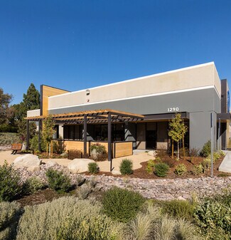 Plus de détails pour 1290 Rancho Conejo Blvd, Thousand Oaks, CA - Local d'activités à louer
