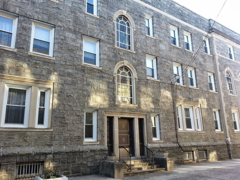 5520 Harbison Ave, Philadelphia, PA à vendre - Photo de l’immeuble – Image 2 sur 24