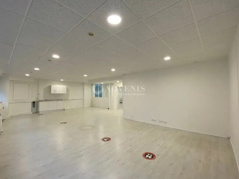 Bureau dans Boulogne-Billancourt à louer - Photo de l’immeuble – Image 3 sur 10
