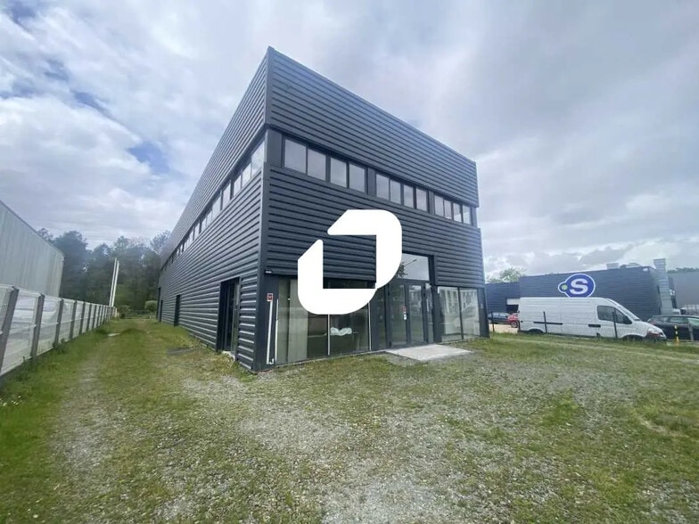 Local commercial dans Parempuyre à louer - Photo de l’immeuble – Image 2 sur 14