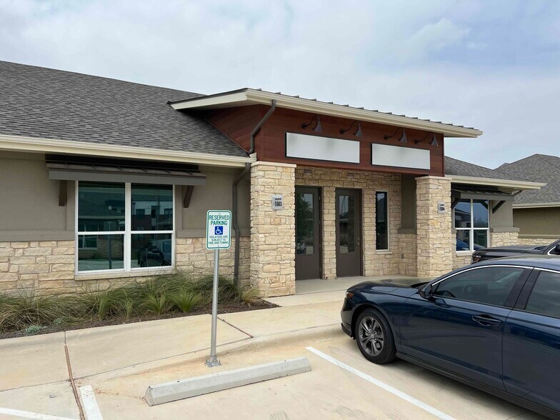 2951 FM 1460, Georgetown, TX à vendre - Photo de l’immeuble – Image 2 sur 4
