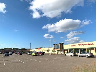 Plus de détails pour 7817-7845 S Portland Ave, Bloomington, MN - Local commercial à louer