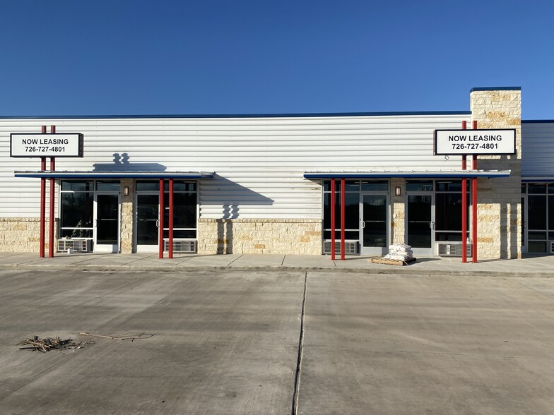 7903 SW Loop 410, San Antonio, TX à louer - Photo de l’immeuble – Image 3 sur 4
