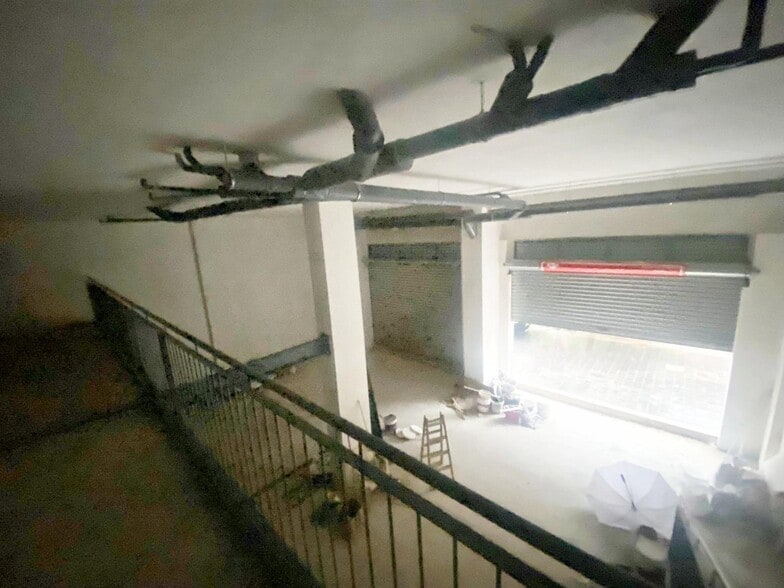 Local commercial dans València à vendre - Photo intérieure – Image 3 sur 4