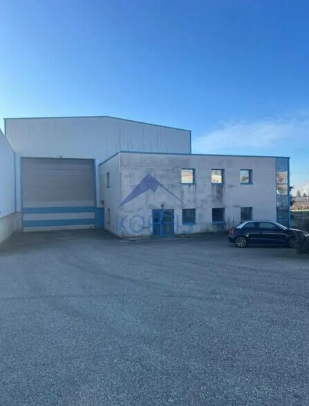 Industriel/Logistique dans Béligneux à louer - Photo de l’immeuble – Image 1 sur 2