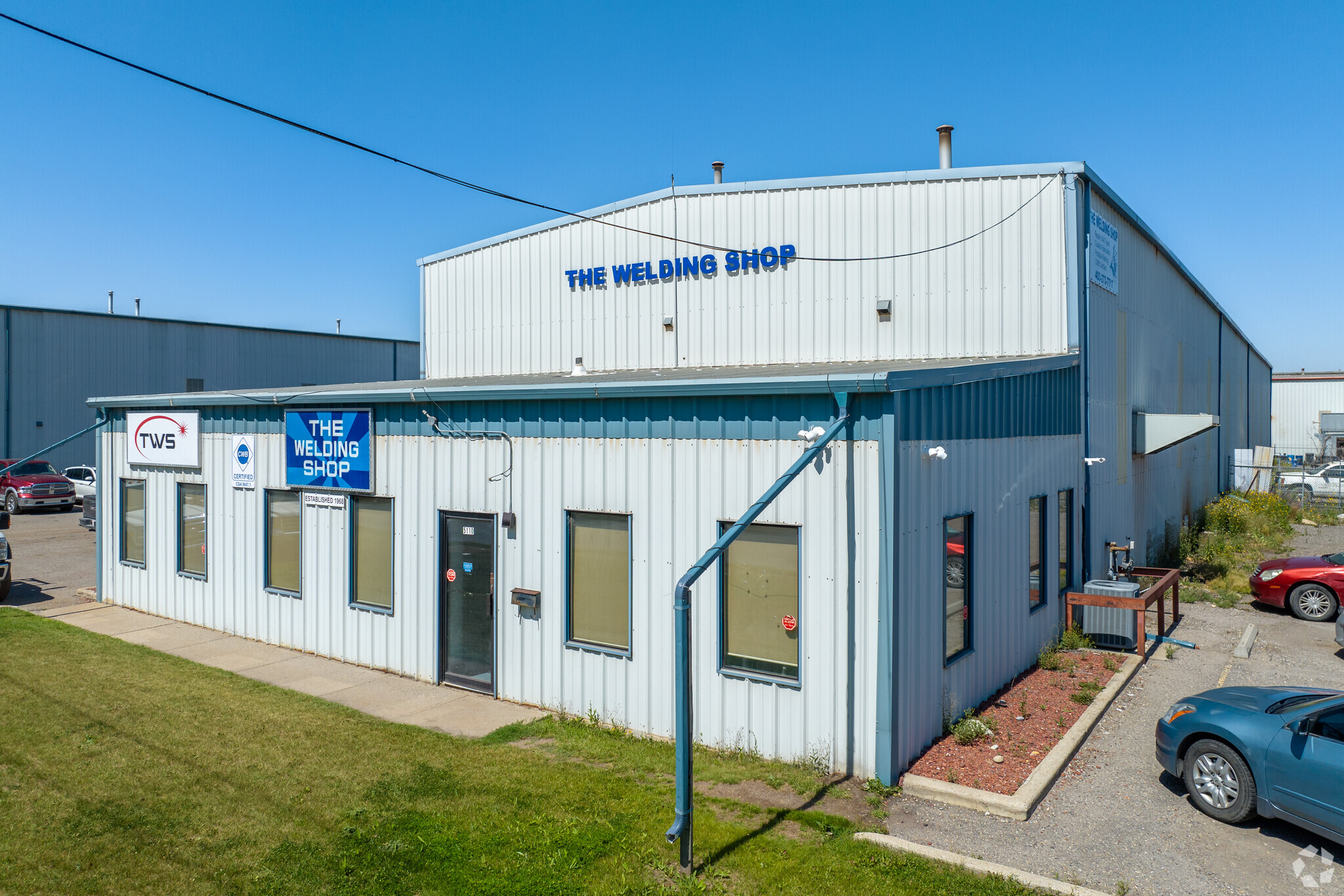 5110 76th Ave SE, Calgary, AB à vendre Photo principale– Image 1 sur 6