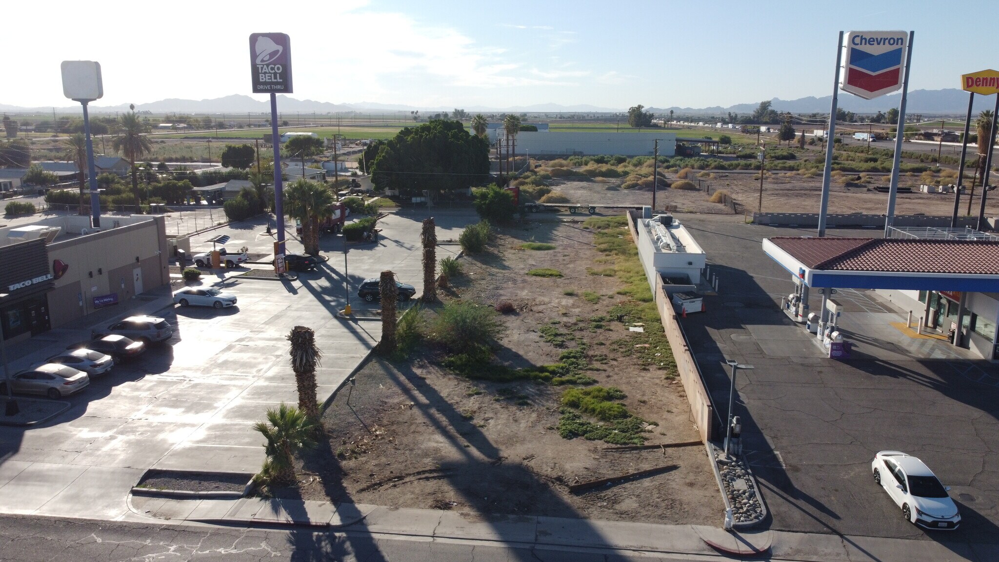 349 S Lovekin Blvd, Blythe, CA à vendre Photo de l’immeuble– Image 1 sur 13