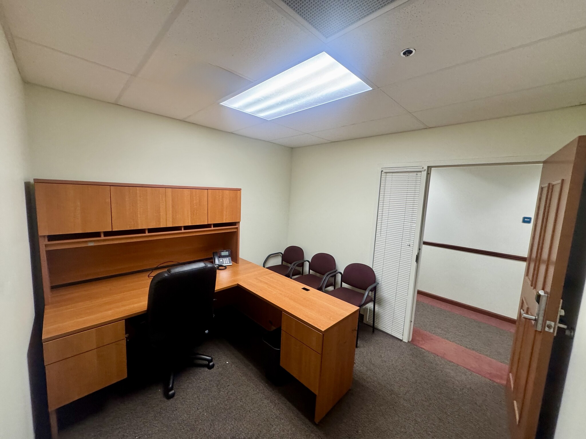 2881 E Oakland Park Blvd, Fort Lauderdale, FL à louer Photo intérieure– Image 1 sur 26