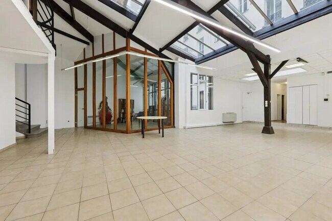 Plus de détails pour Bureau à louer