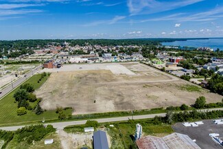 Plus de détails pour 250 W Street South, Orillia, ON - Terrain à vendre