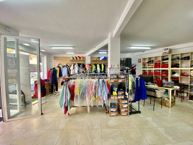 Local commercial dans Benidorm, Alicante à vendre - Photo de l’immeuble – Image 1 sur 14