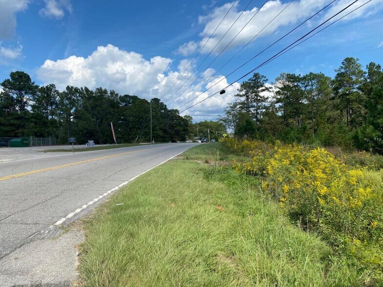 308 Vallenga Rd, Elgin, SC à vendre - Photo de l’immeuble – Image 2 sur 9