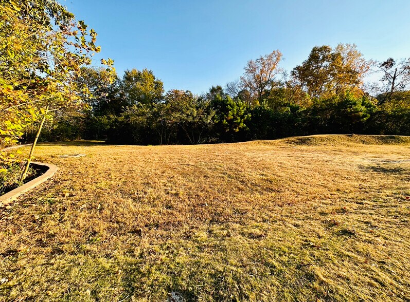 5766 Buford Hwy, Norcross, GA à vendre - Photo de l’immeuble – Image 3 sur 20