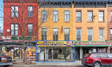 385 Nostrand Ave, Brooklyn, NY à louer Photo de l’immeuble– Image 1 sur 9