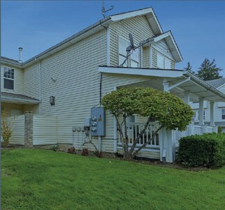 Plus de détails pour 8541 NE Russell St, Portland, OR - Logement à vendre