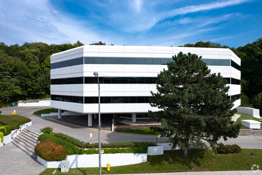 4141 Yonge St, Toronto, ON à louer - Photo de l’immeuble – Image 3 sur 8