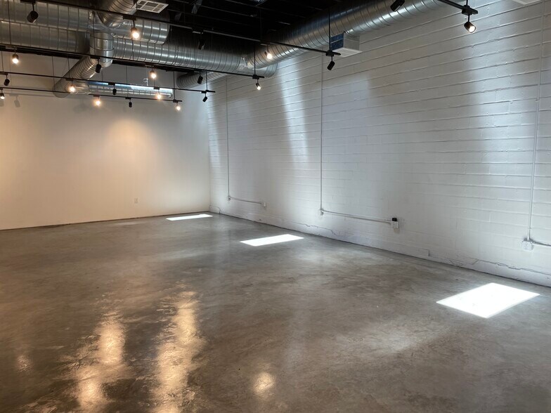 1919 N Main St, Houston, TX à louer - Photo intérieure – Image 3 sur 13
