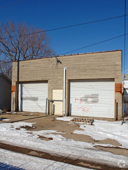 808 Xenia Ave, Dayton, OH à vendre - Photo de l’immeuble – Image 2 sur 2