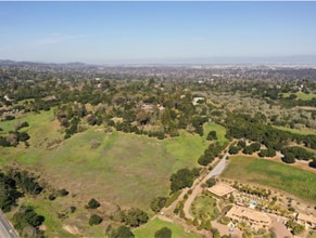387 Moore Road, Woodside, CA - VUE AÉRIENNE  vue de carte - Image1