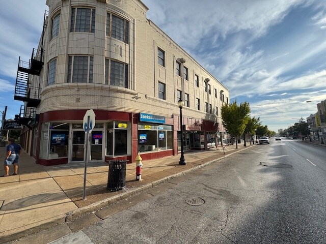 2719-2729 & 2709-2711 Cherokee St St. Lo portefeuille de 2 biens à vendre sur LoopNet.fr - Photo de l’immeuble – Image 2 sur 4