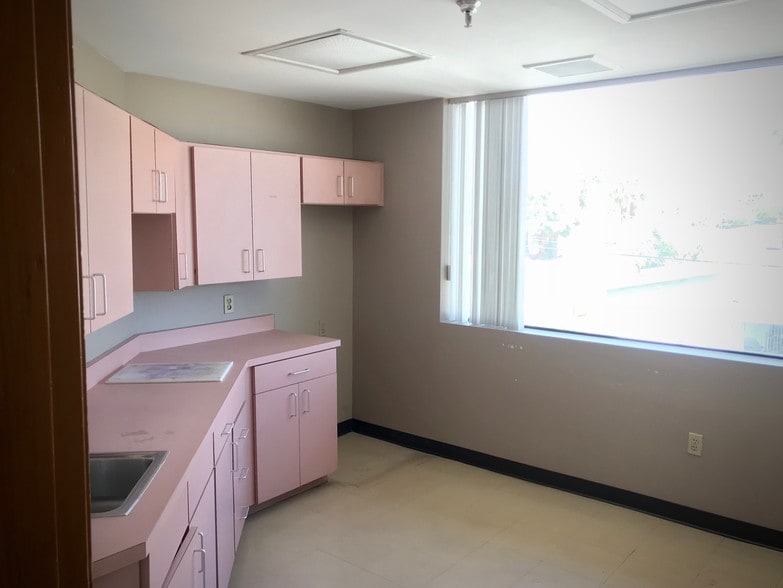 1750 E Desert Inn Rd, Las Vegas, NV à louer - Autre – Image 3 sur 15