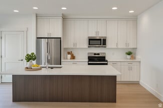 Plus de détails pour 711 350 E, Ogden, UT - Logement à vendre