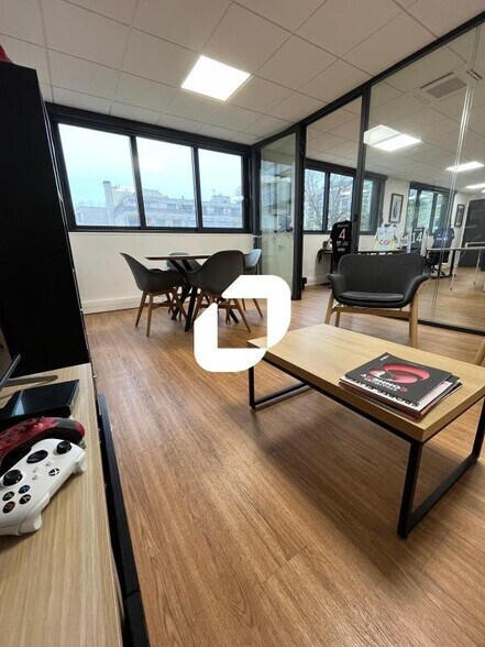Bureau dans Boulogne Billancourt à louer - Photo intérieure – Image 2 sur 13